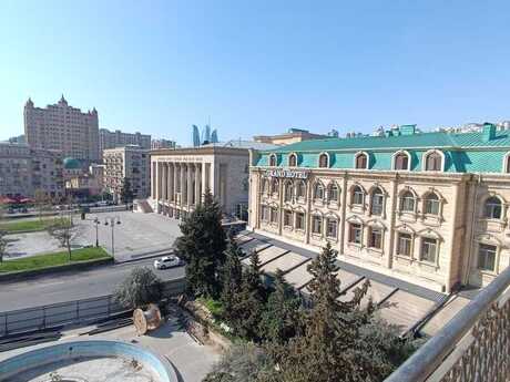 1 otaqlı köhnə tikili - Nizami m. - 40 m²