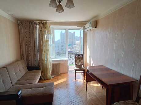 1 otaqlı köhnə tikili - Nizami m. - 40 m²