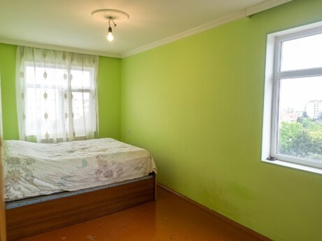 2 otaqlı köhnə tikili - Xalqlar Dostluğu m. - 55 m²