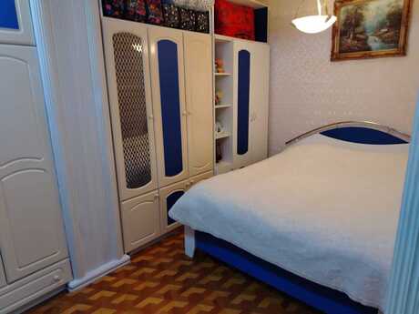 5 otaqlı köhnə tikili - Azadlıq Prospekti m. - 140 m²
