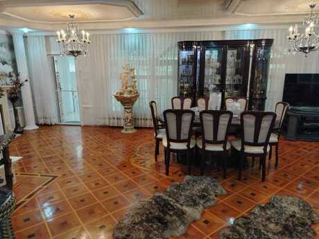 Elan №6126302 - Bakı, Azadlıq Prospekti m., 5 otaqlı, 140 m², 1/5 mərtəbə