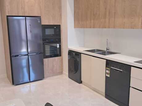 3 otaqlı yeni tikili - Ağ şəhər q. - 150 m²