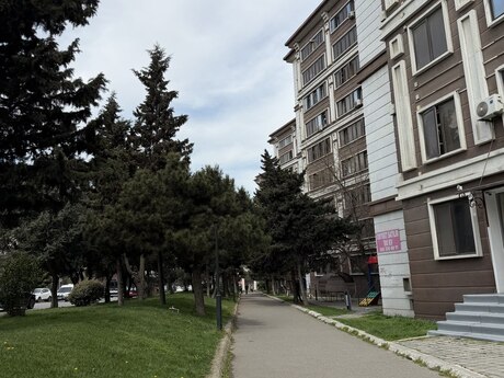 2 otaqlı köhnə tikili - 8-ci mikrorayon q. - 45 m²