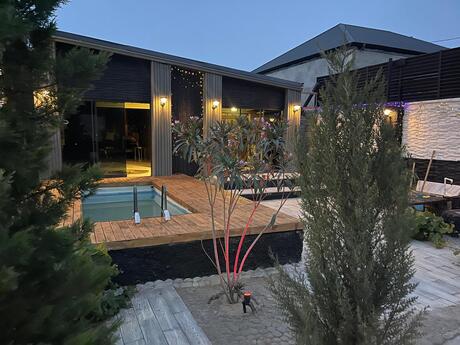 2 otaqlı həyət evi/bağ evi - Novxanı q. - 70 m²