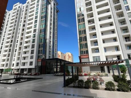 4 otaqlı yeni tikili - Elmlər Akademiyası m. - 174 m²