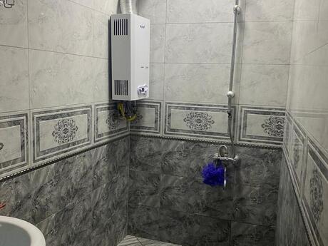 2 otaqlı köhnə tikili - Bakıxanov q. - 40 m²