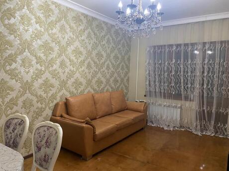 2 otaqlı köhnə tikili - Bakıxanov q. - 40 m²