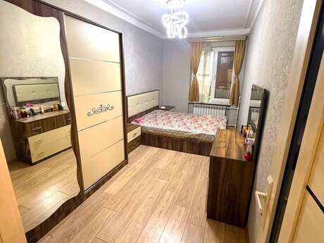 3 otaqlı köhnə tikili - Gənclik m. - 70 m²