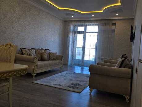 2 otaqlı yeni tikili - 8 Noyabr m. - 100 m²