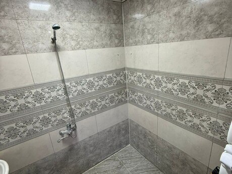 2 otaqlı həyət evi/bağ evi - Badamdar q. - 60 m²