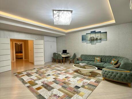 3-комн. новостройка - м. Гянджлик - 130 м²
