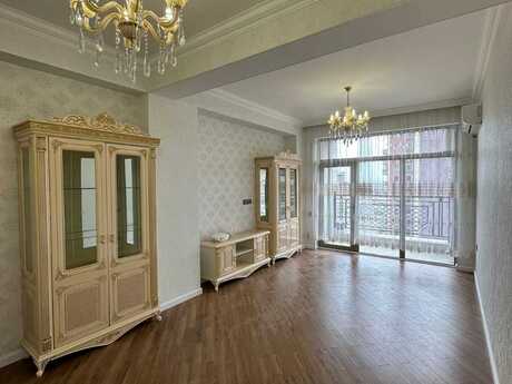 3 otaqlı yeni tikili - 28 May m. - 130 m²