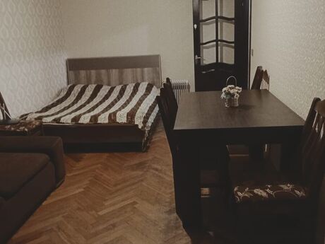 1 otaqlı köhnə tikili - Qara Qarayev m. - 32 m²