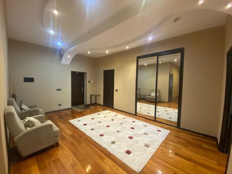 4 otaqlı yeni tikili - Nəsimi r. - 210 m²