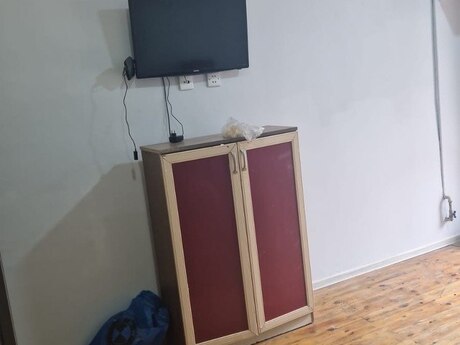 2 otaqlı həyət evi/bağ evi - Badamdar q. - 85 m²