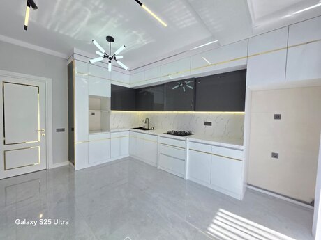 Elan №6126485 - Bakı, Nəriman Nərimanov m., 4 otaqlı, 185 m², 8/17 mərtəbə