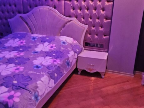 3 otaqlı yeni tikili - 8 Noyabr m. - 115 m²