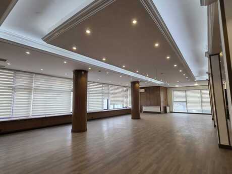 Obyekt - 28 May m. - 800 m²