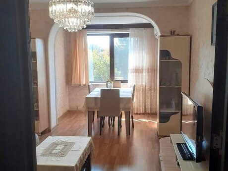 3-комн. вторичка - Бинагадинский р. - 90 м²