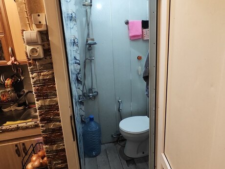 Obyekt - Elmlər Akademiyası m. - 13 m²