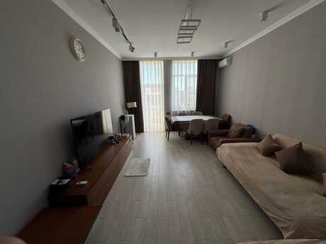 3 otaqlı köhnə tikili - Nizami m. - 98 m²