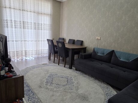2 otaqlı köhnə tikili - Bakıxanov q. - 50 m²