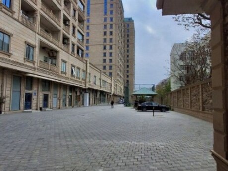 3 otaqlı yeni tikili - Nəsimi r. - 132 m²