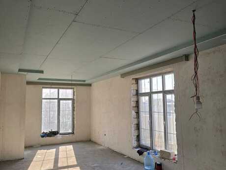 5 otaqlı həyət evi/bağ evi - Mərdəkan q. - 240 m²