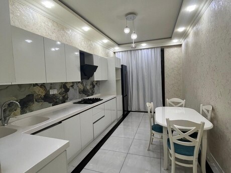 4 otaqlı yeni tikili - 20 Yanvar m. - 140 m²