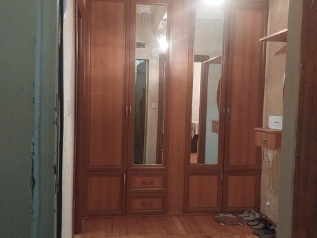 2 otaqlı köhnə tikili - Azadlıq Prospekti m. - 60 m²