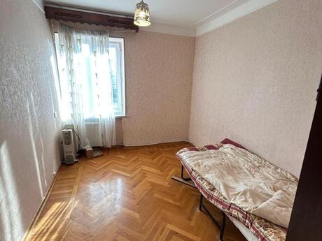 4 otaqlı köhnə tikili - Memar Əcəmi m. - 90 m²