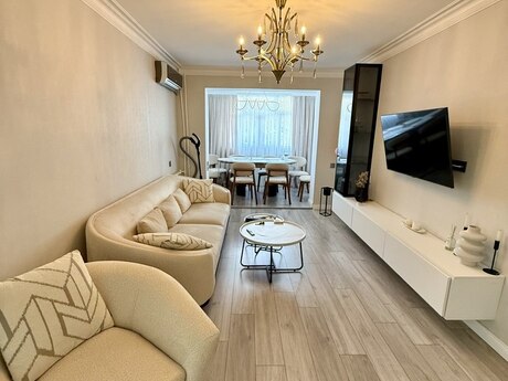 2 otaqlı köhnə tikili - Neftçilər m. - 55 m²