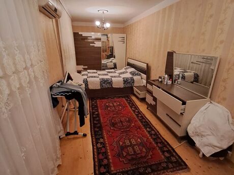 3 otaqlı köhnə tikili - Xalqlar Dostluğu m. - 45 m²