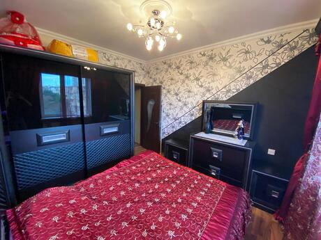 2 otaqlı köhnə tikili - Neftçilər m. - 60 m²