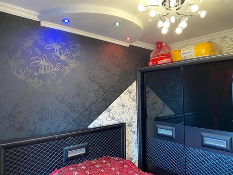2 otaqlı köhnə tikili - Neftçilər m. - 60 m²