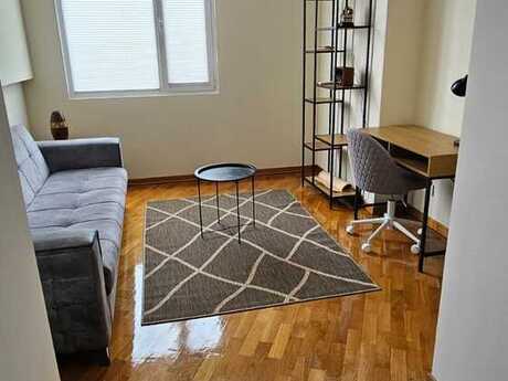 3 otaqlı köhnə tikili - Sahil m. - 100 m²