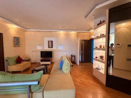 3 otaqlı yeni tikili - Elmlər Akademiyası m. - 90 m²