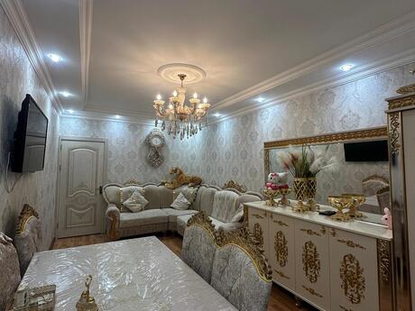 3 otaqlı köhnə tikili - Bakıxanov q. - 60 m²