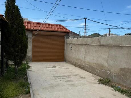 3 otaqlı həyət evi/bağ evi - Saray q. - 95 m²