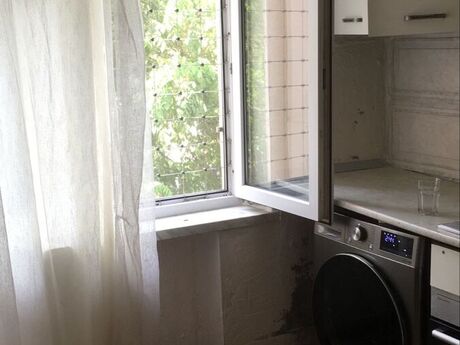 3 otaqlı köhnə tikili - Nərimanov r. - 65 m²