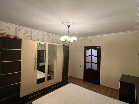 3 otaqlı köhnə tikili - Həzi Aslanov q. - 52 m²