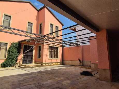 5 otaqlı həyət evi/bağ evi - Mərdəkan q. - 180 m²