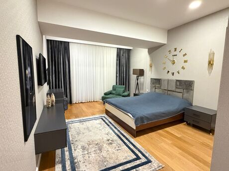 4 otaqlı yeni tikili - Xətai r. - 205 m²