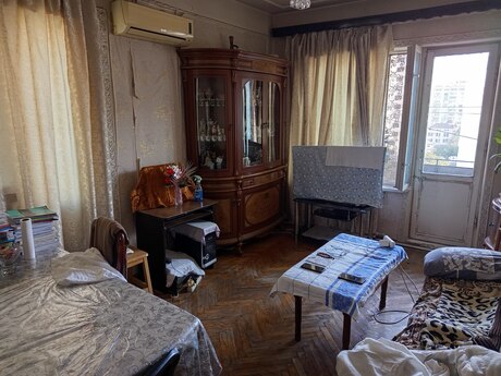 4 otaqlı köhnə tikili - Nəriman Nərimanov m. - 120 m²