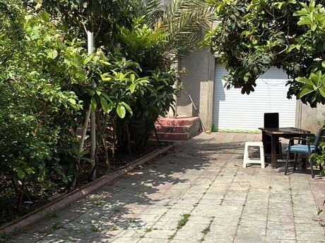 4 otaqlı həyət evi/bağ evi - Şah İsmayıl Xətai m. - 160 m²