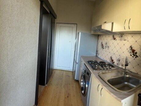 2 otaqlı köhnə tikili - Badamdar q. - 40 m²