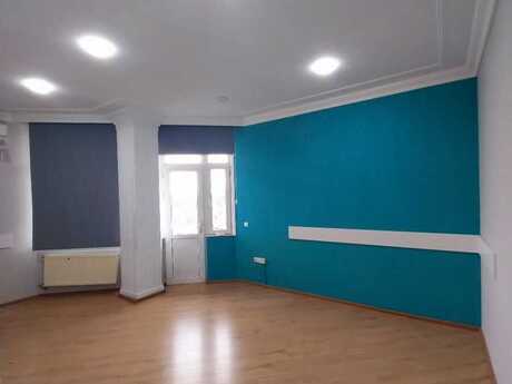 5 otaqlı ofis - Nərimanov r. - 220 m²