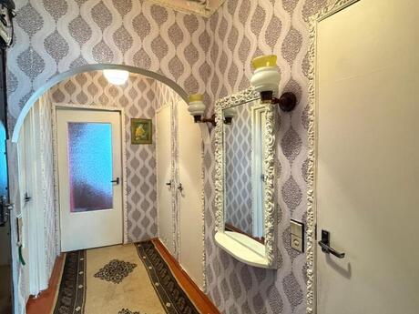3 otaqlı köhnə tikili - Həzi Aslanov m. - 60 m²
