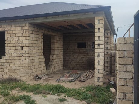 5 otaqlı həyət evi/bağ evi - Görədil q. - 180 m²