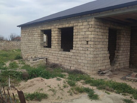 5 otaqlı həyət evi/bağ evi - Görədil q. - 180 m²